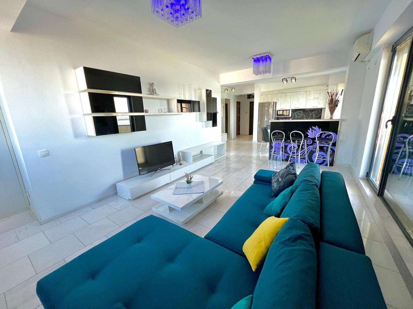 Sophia Lake View Suite 마마이아 외부 사진